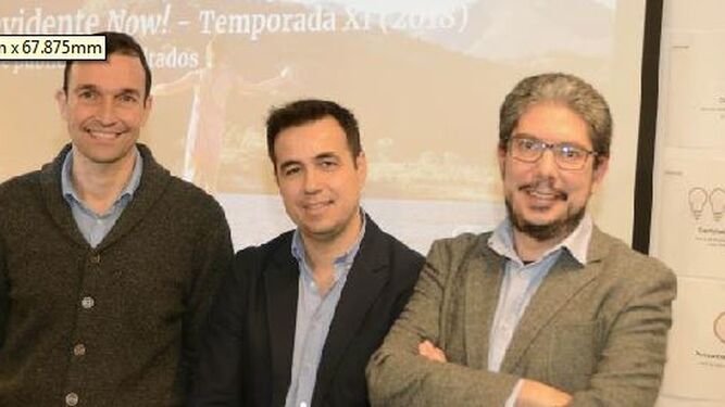 De izquierda a derecha: Álvaro Yusti, gerente de análisis de TV de Movistar+;  Antonio Pérez, director de investigación de Ymedia, y Felipe Romero, CEO de The Cocktail.