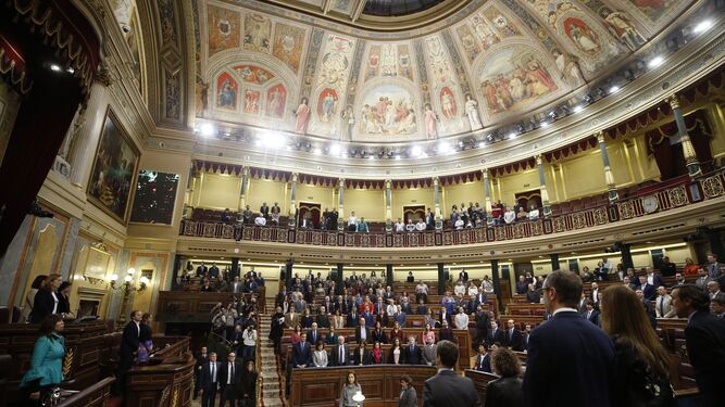 Congreso de los Diputados durante el pleno celebrado ayer donde se guardó un minuto de silencio en memoria de Laura Luelmo.