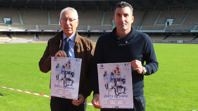 Rafael Coca, presidente del XDFC, y Edu Villegas, director deportivo, en la presentación de la campaña de socios de la segunda vuelta.