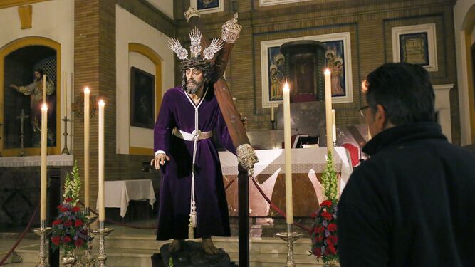 El Señor de las Misericordias volvió a su parroquia de Santa Ana
