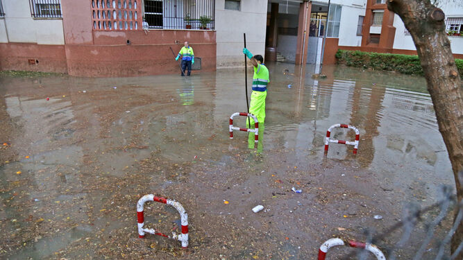 Imagen de inundaciones en la barriada Zafer.
