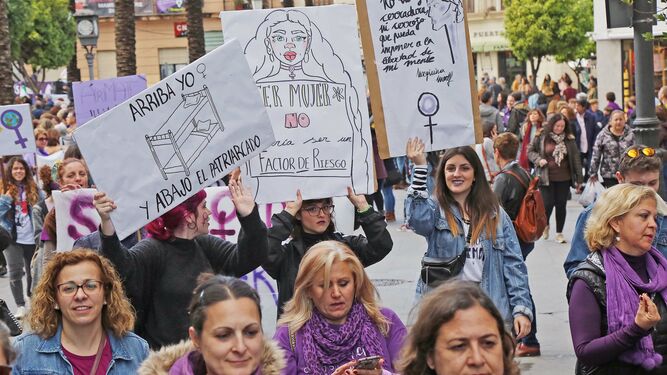 Im&aacute;genes de la huelga feminista del 8 marzo en Jerez
