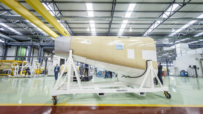 Una pieza del A350 fabricada en la planta de Alestis en Puerto Real.