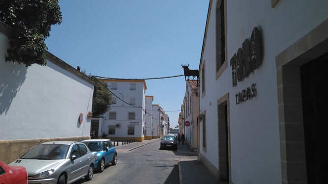 Una imagen de la calle Los Moros, incluida en el proyecto Ciudad Amable.