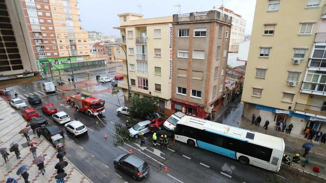 Fotos del accidente del autobús en Málaga