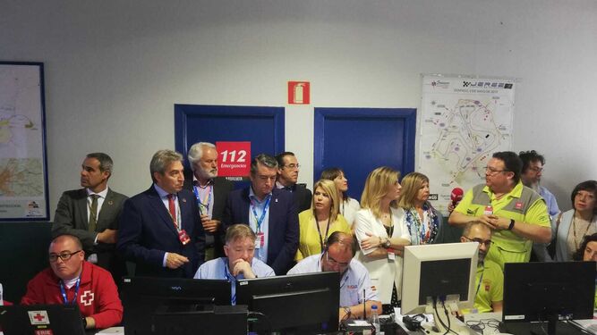 Autoridades y trabajadores durante la activación el Plan de Emergencias por el Gran Premio de Jerez