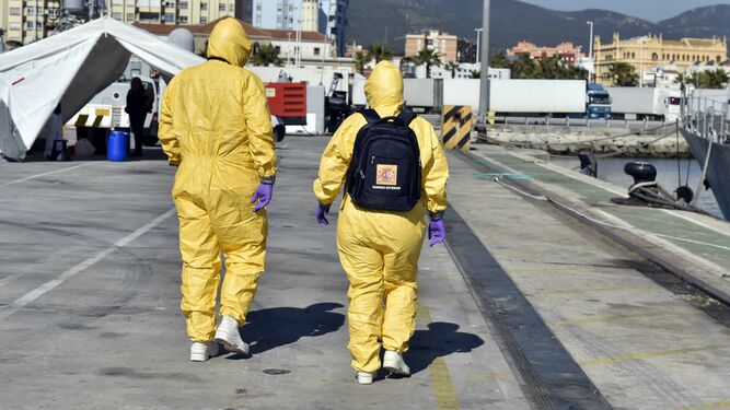 Simulacro de atenci&oacute;n por enfermedad infecciosa en el puerto de Algeciras