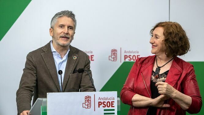 María Jesús Castro, junto con Fernando Grande Marlaska, durante la campaña electoral