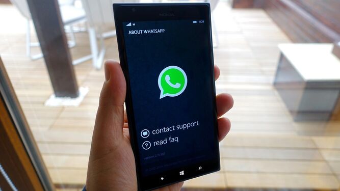 WhatsApp en un teléfono con Windows Phone