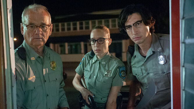 Bill Murray, Chloë Sevigny y Adam Driver, fuerzas del orden contra las hordas zombis.