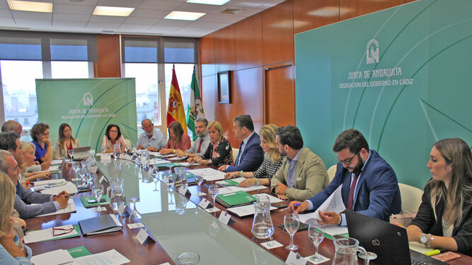 Un instante de la reunión de la comisión de participación de la ITI Cádiz.