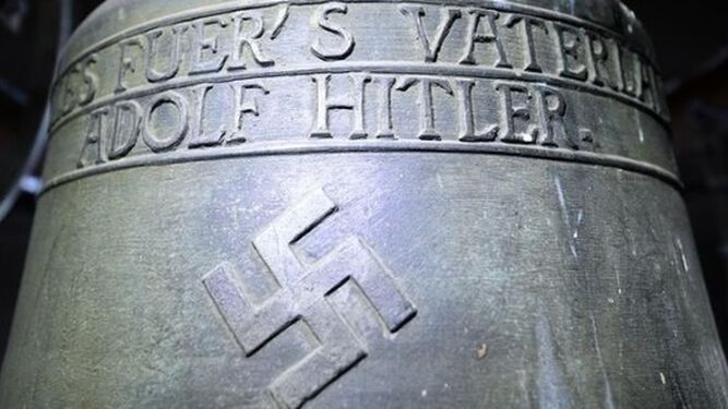 La campana de alabanza nazi retirada al cabo de 74 años