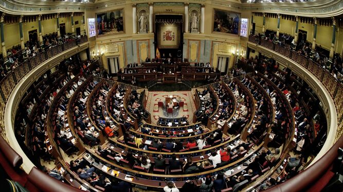 Imagen panorámica del Congreso de los Diputados justo antes de la sesión de investidura.