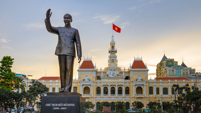 Estatua de Ho Chi Minh, en la ciudad con su nombre