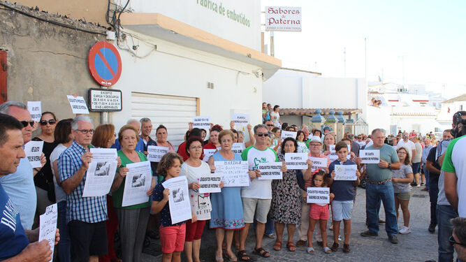 Una imagen de la concentración en apoyo a la empresa Sabores de Paterna.