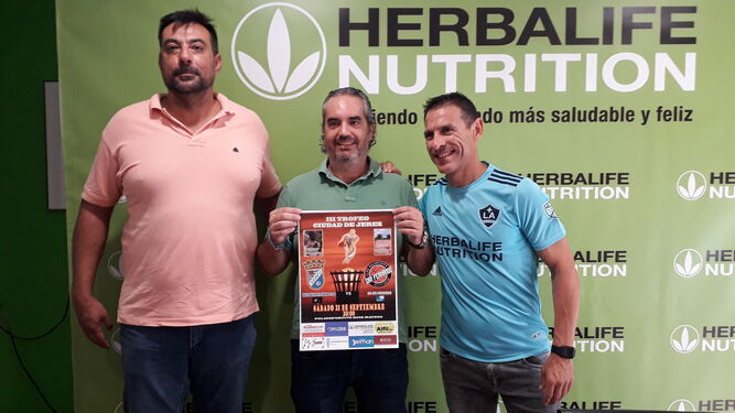Carlos Abad, Miguel Ángel Gallardo y Pepe Ruiz, en la presentación del torneo.