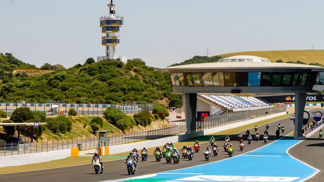 Imagen de una competición en el circuito de Jerez.