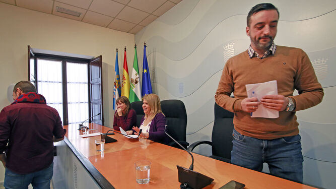 Jose Antonio Díaz, en el Ayuntamiento tras la rueda de prensa ofrecida con Mamen Sánchez y Laura Álvarez.