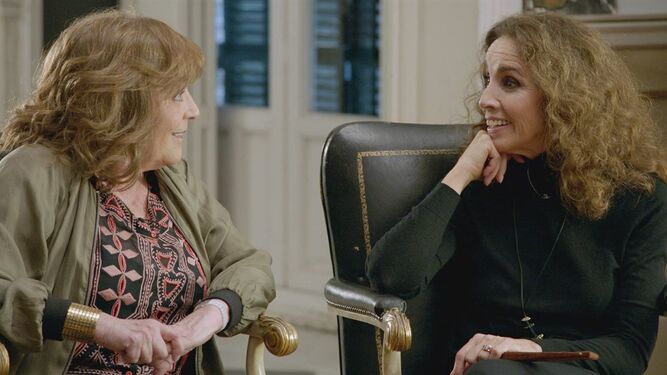 Carmen Maura y Ana Belén en una imagen del documental.
