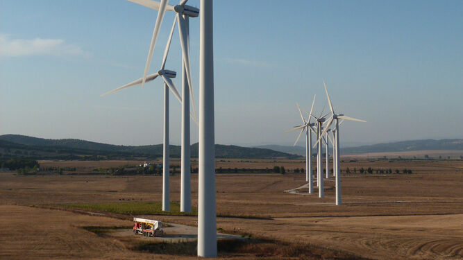 Uno de los parques eólicos vendidos por Audax en Tarifa.