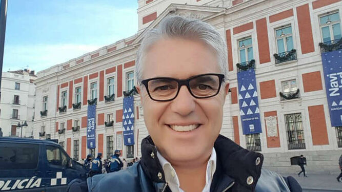 Agustín Bravo en una imagen promocional de Cadena Cope