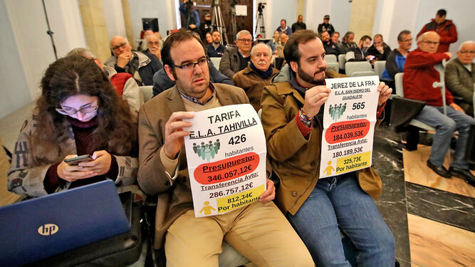 Los alcaldes de La Barca y Nueva Jarilla, reclamando un nuevo sistema de financiación para las pedanías.