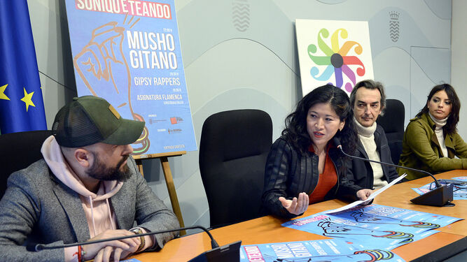 Ana Hérica Ramos presidió la presentación del festival en el Ayuntamiento