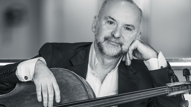 Ángel Luis Quintana tocará su  violonchelo Guadagnini en este concierto solidario.