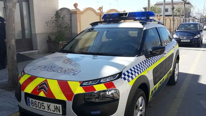 Uno de los vehículos de los que dispone la Policía Local de Chipiona.