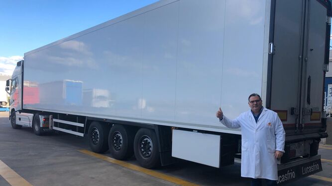 Camión cargado de naranjas enviado al hospital de Ifema por empresas y agricultores de Córdoba coordinados por Palmanaranja y Asaja Córdoba.
