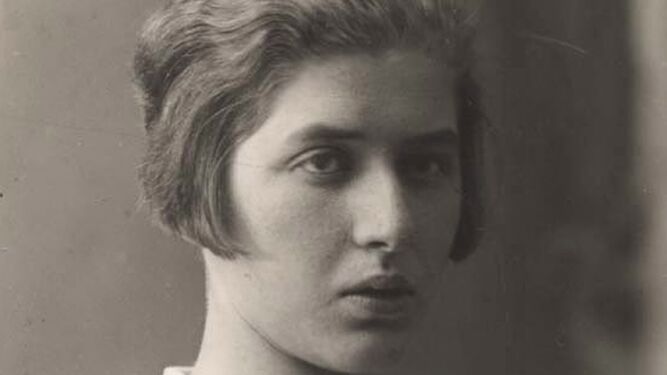 Retrato de juventud de Lidia Chukóvskaia (San Petersburgo, 1907-Moscú, 1996).