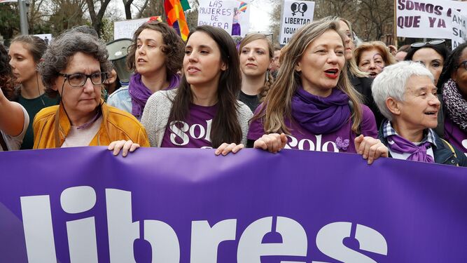 La ministra Irene  Montero  en la manifestación del Día de la Mujer en Madrid.