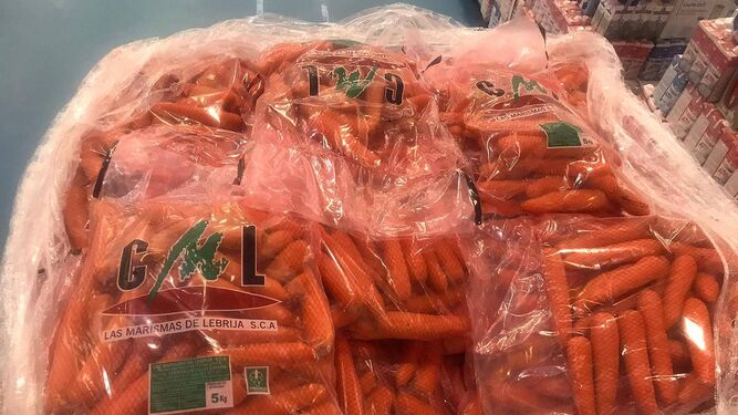 Zanahorias donadas por la empresa
