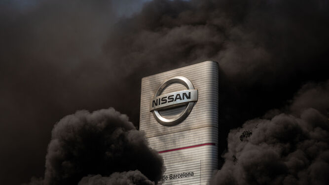 Los fabricantes advierten: el cierre de Nissan es "una dolorosa llamada de atención" a las administraciones