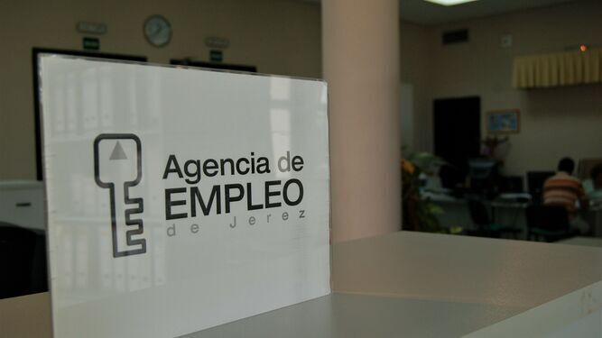 Distintivo de la Agencia de Empleo de Jerez.