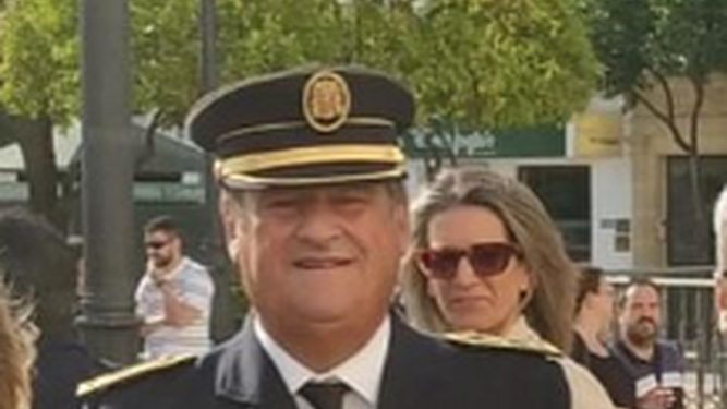 El jefe de la Policía Local de El Puerto se da de baja tras el escándalo.
