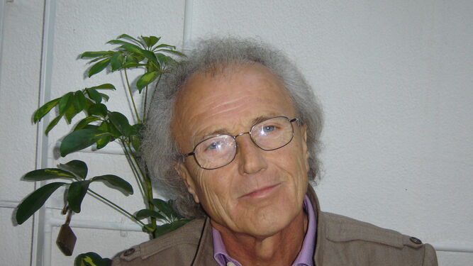 Fallece el médico y poeta jerezano Pedro Rivera Cross, autor de ‘Alfileres de colores’