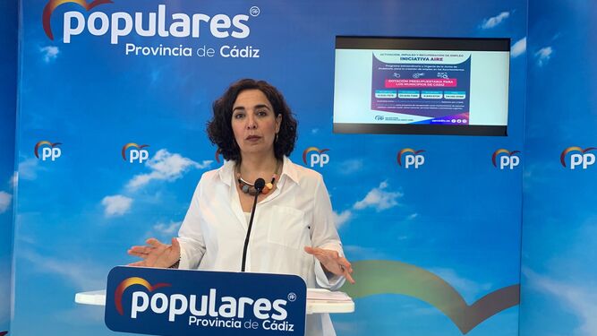 Carmen Sánchez, portavoz provincial del PP, el jueves en rueda de prensa.