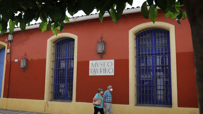 Fachada del Museo Taurino, en la calle Pozo del Olivar.