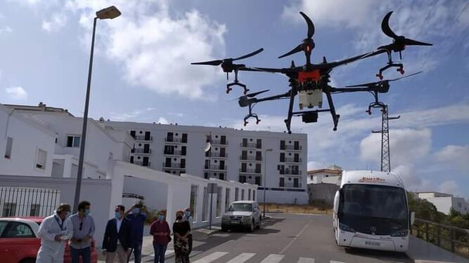 Los drones también será usados en la fumigación aérea de Vejer.