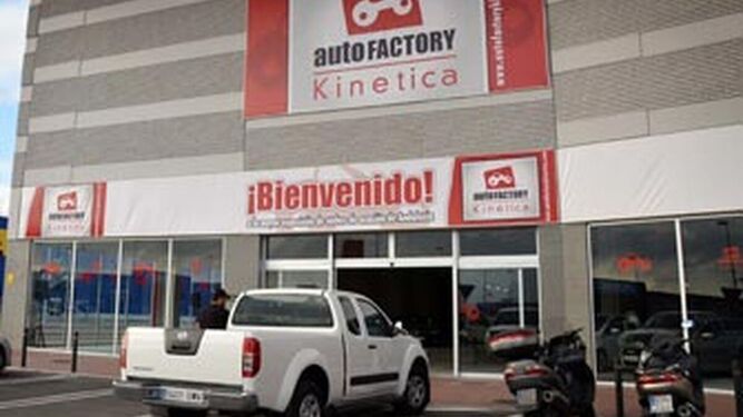 El autofactory que se abrió en Luz Shopping como experiencia previa a la Ciudad del Motor.