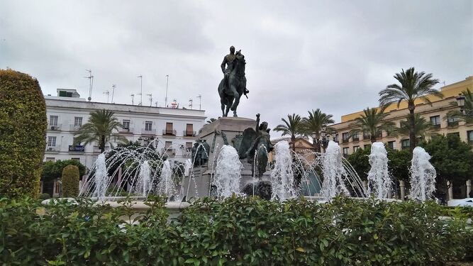 Monumento a Primo de Rivera en la plaza del Arenal.
