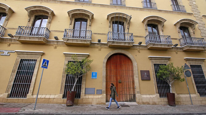 Imagen de uno de los hoteles cerrados en Jerez a causa de la pandemia.