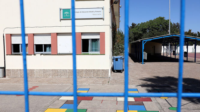 Imagen del colegio de Nueva Jarilla, donde el lunes está previsto reanudar las clases.