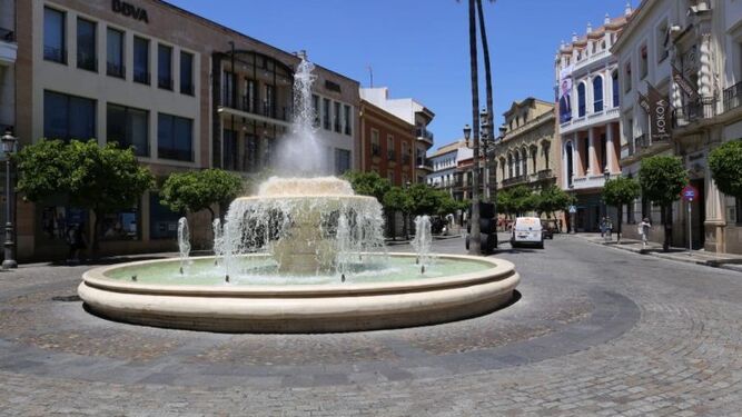Imagen de la Rotonda de los Casinos, ubicada en pleno centro de Jerez.