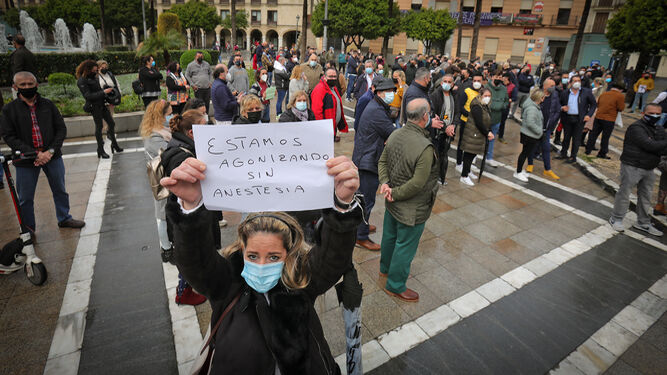 Protesta de los hosteleros en la plaza del Arenal, el pasado 27 de enero.