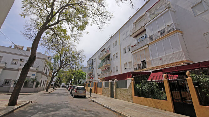 Vista de parte de los bloques de viviendas de María del Carmen Requejo Iglesias, en la Barriada España.