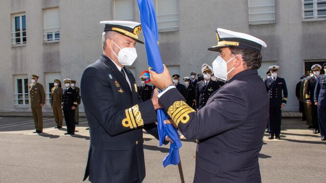 El vicealmirante Nuñez Torrente asume el mando de la Operación Atalanta.