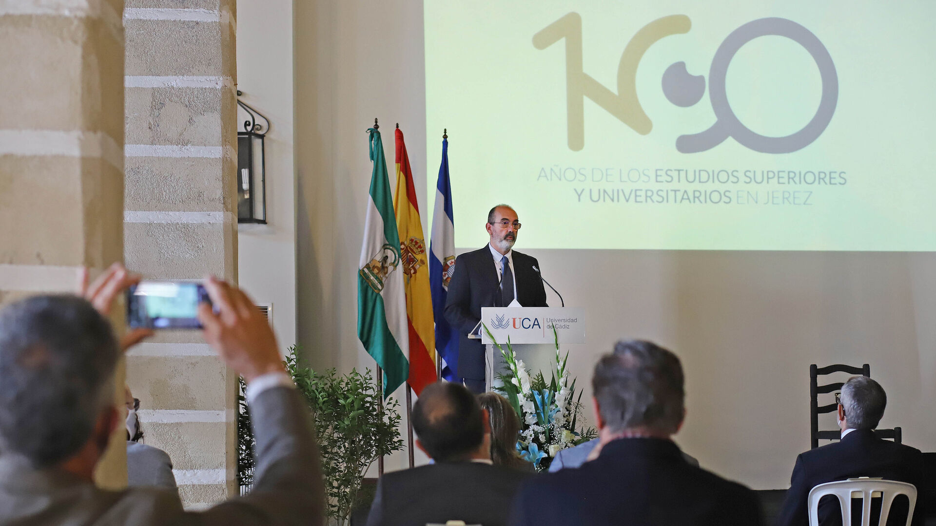 La Universidad celebra sus 100 a&ntilde;os en Jerez