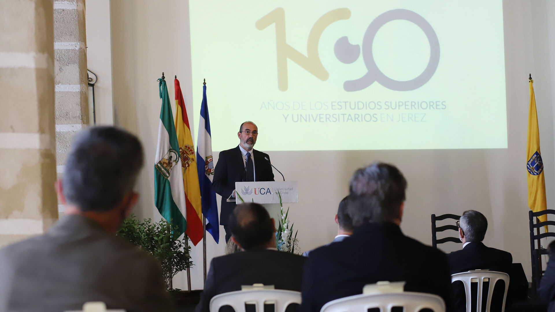 La Universidad celebra sus 100 a&ntilde;os en Jerez